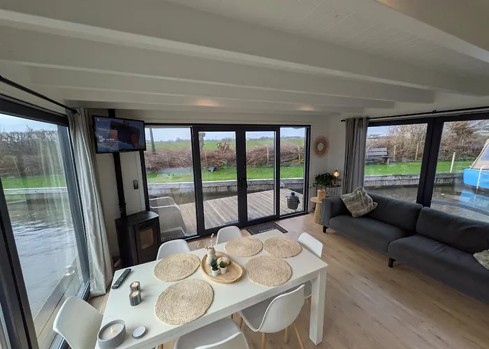 Surla Houseboat Hangloose Kagerplassen Botel